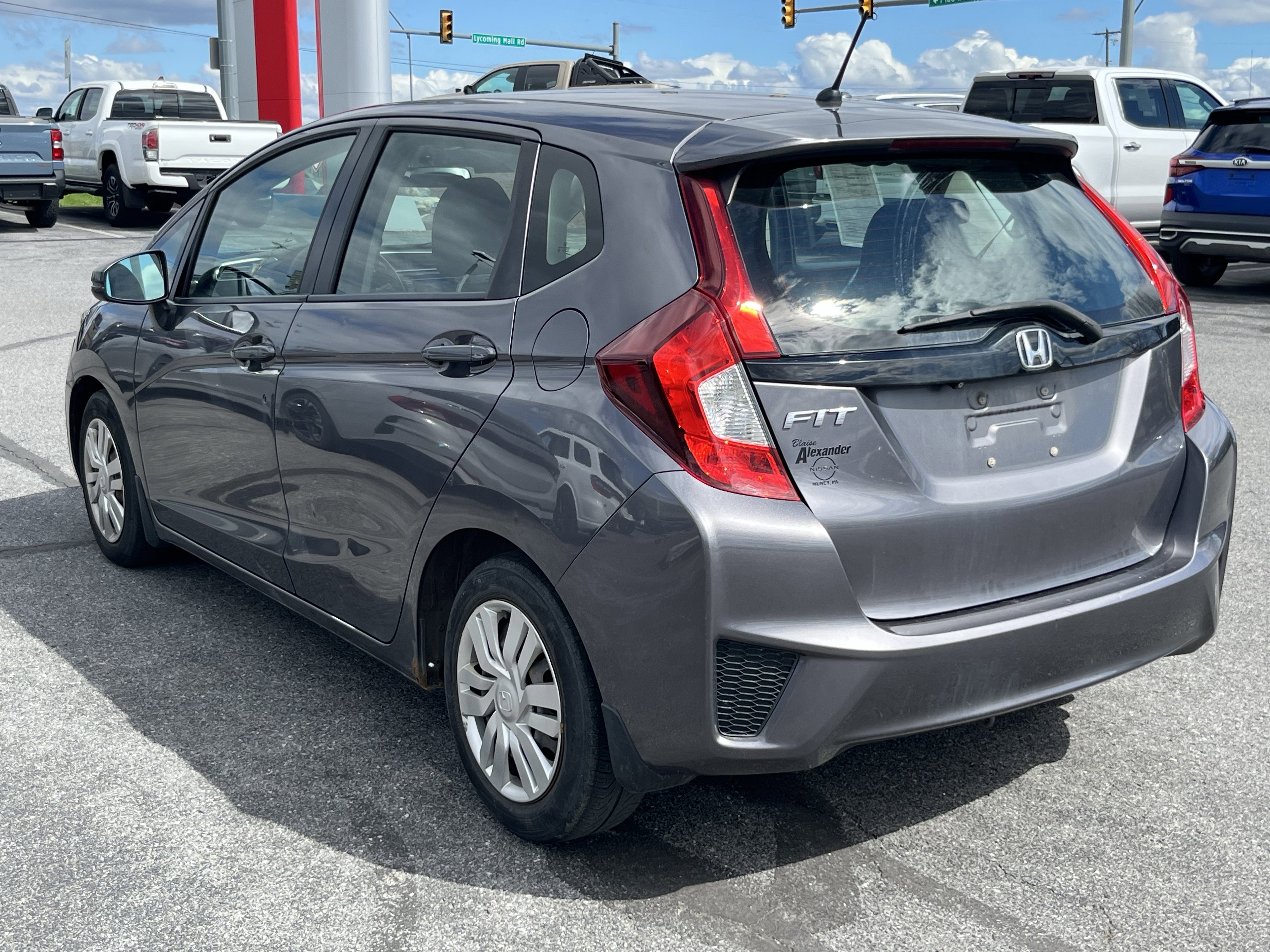 Used 2015 Honda Fit LX image 3