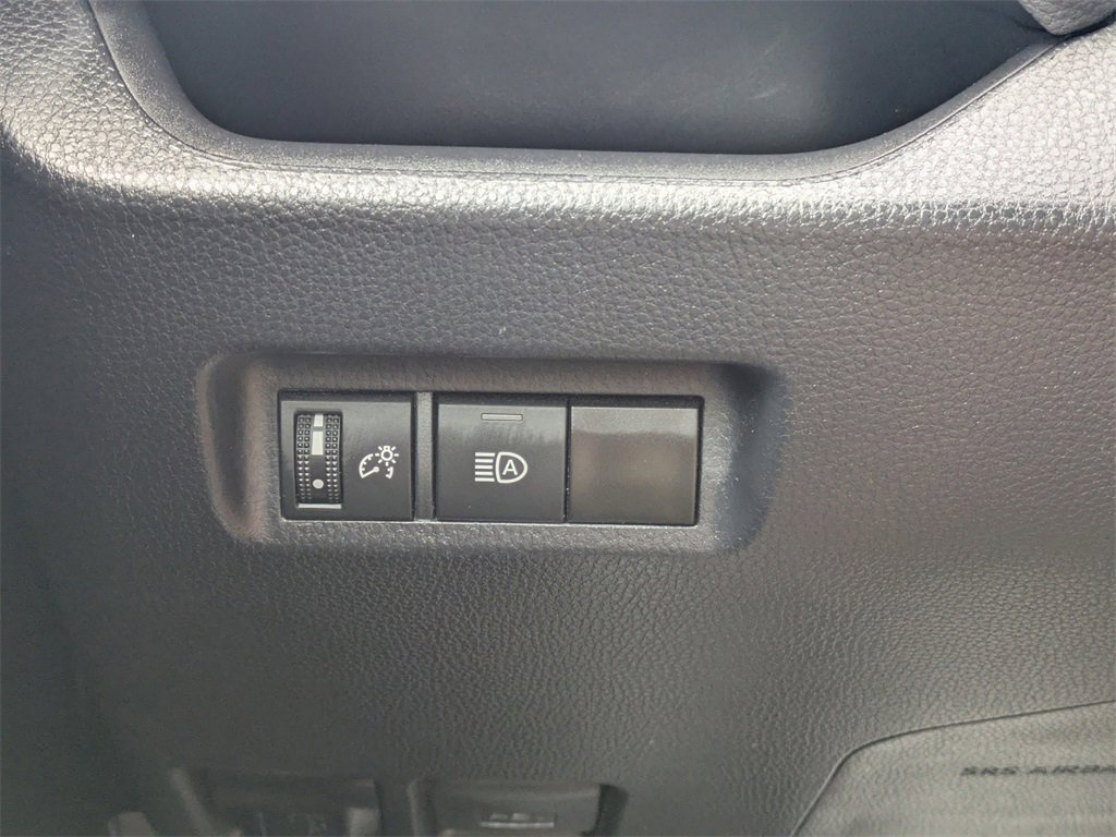 Used 2024 Toyota RAV4 XLE image 24