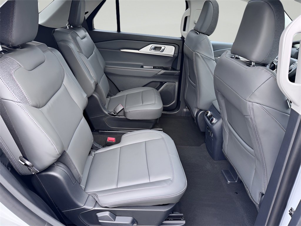 New 2026 Ford Explorer Active w/ Active Comfort Package image 27