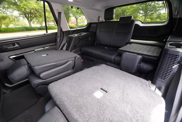 Used 2024 Toyota Sequoia Limited AWD/4WD image 28