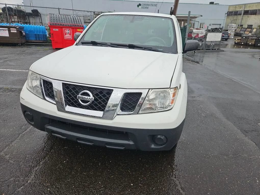 Used 2016 Nissan Frontier S RWD image 2