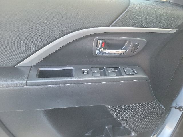 Used 2013 MAZDA MAZDA5 Touring FWD image 17