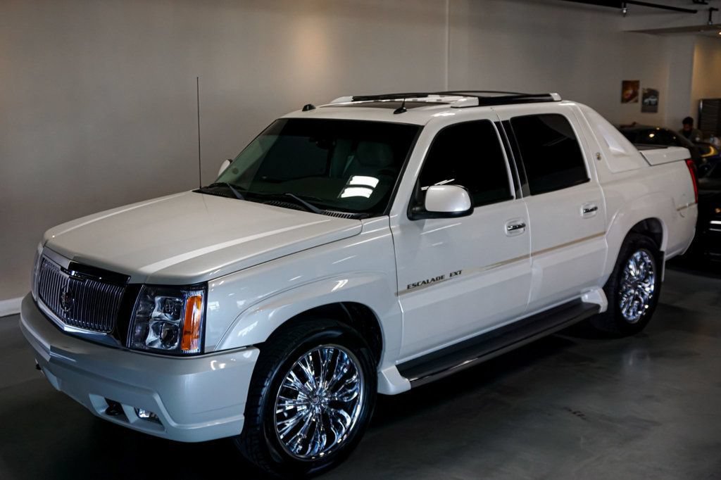 Used 2004 Cadillac Escalade EXT AWD/4WD image 66
