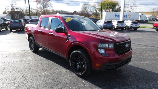 Used 2025 Ford Maverick XLT w/ Equipment Group 301A image 1