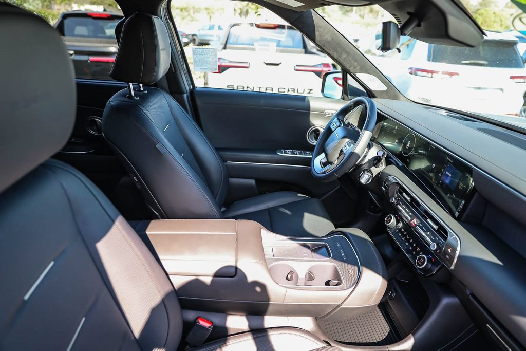 New 2026 Hyundai Palisade Calligraphy FWD image 17