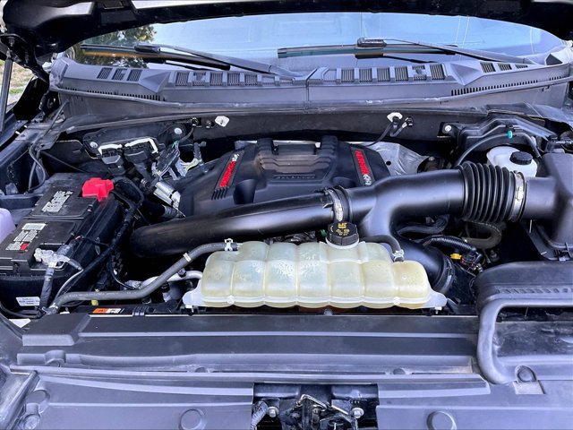 Used 2020 Ford F150 Raptor w/ Equipment Group 802A Luxury AWD/4WD image 32
