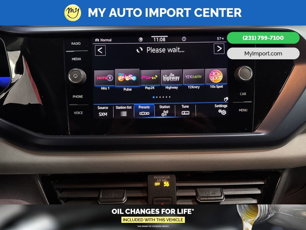 Used 2022 Volkswagen Taos SE image 21