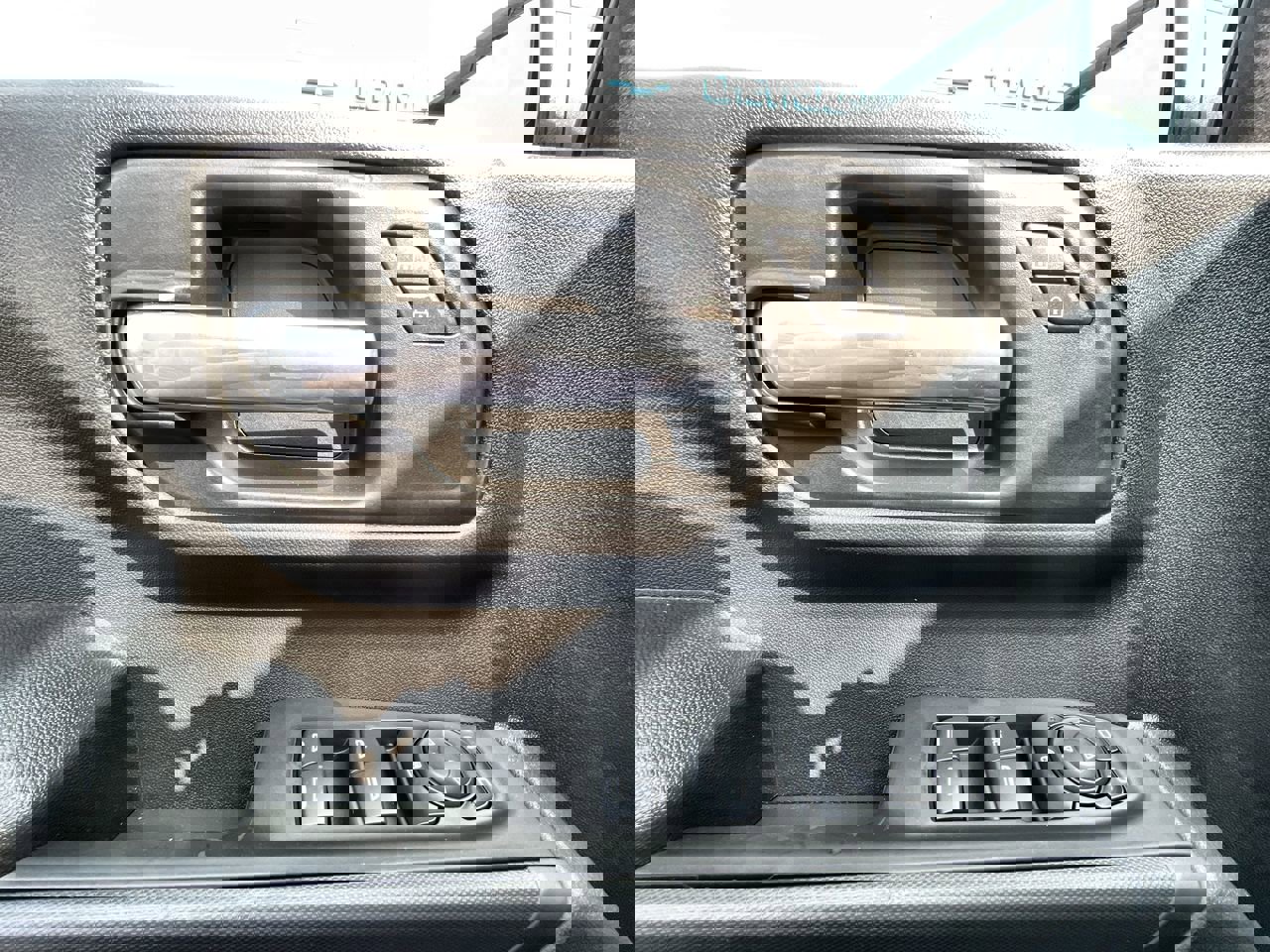 New 2026 Chevrolet Silverado 1500 Custom Trail Boss w/ LPO, Dark Essentials Package image 23