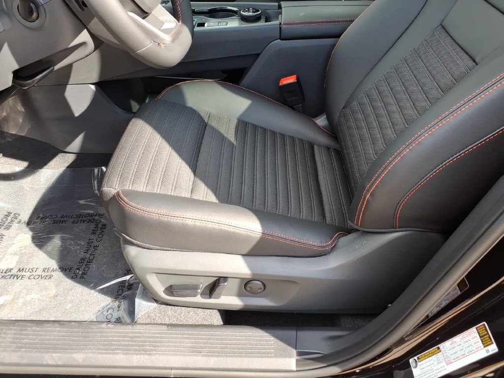 New 2027 Nissan Rogue SV w/ Rock Creek Premium Package AWD/4WD image 18