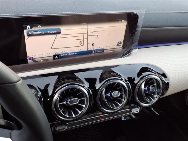 Used 2025 Mercedes-Benz CLA 250 image 5