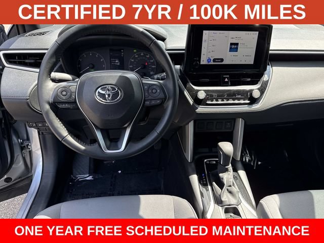 Used 2024 Toyota Corolla Cross AWD Hybrid image 17