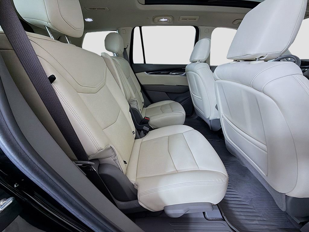 Used 2024 Cadillac XT6 Premium Luxury w/ Technology Package image 30