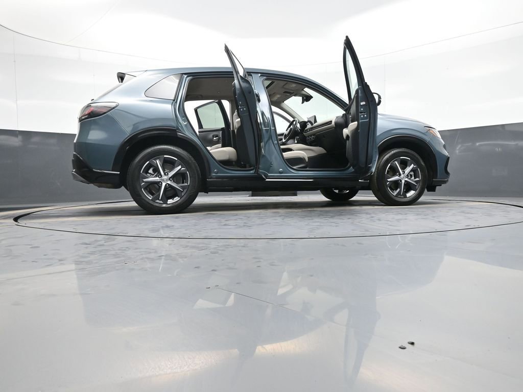 Certified 2024 Honda HR-V EX-L image 47