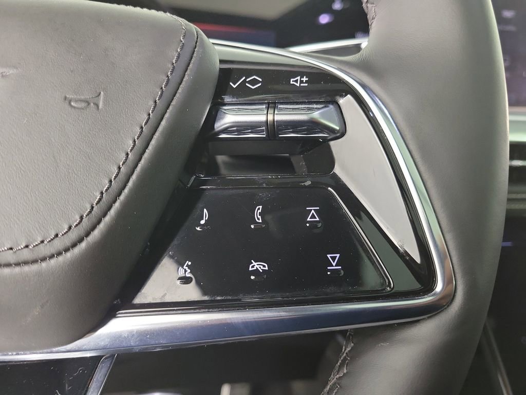 Certified 2025 Cadillac Escalade V w/ LPO, Floor Liner Package image 24