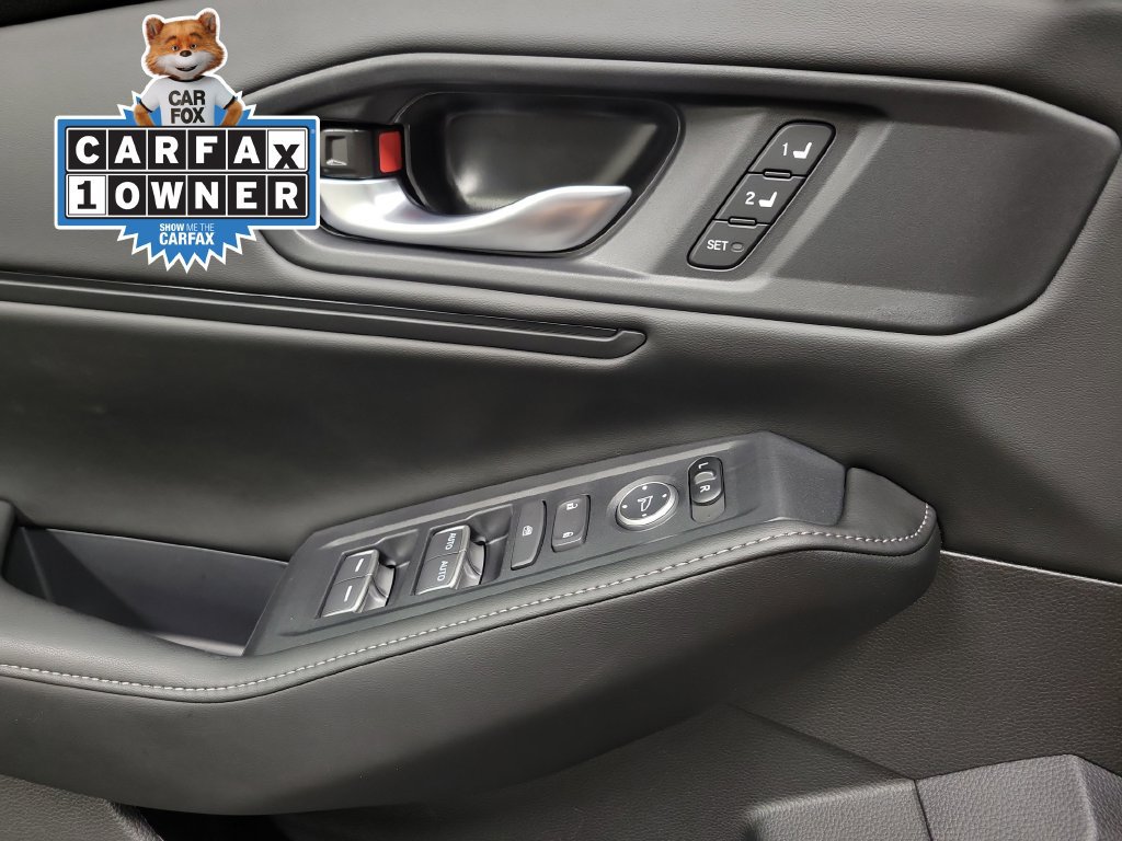 Used 2025 Honda Accord Sport image 30