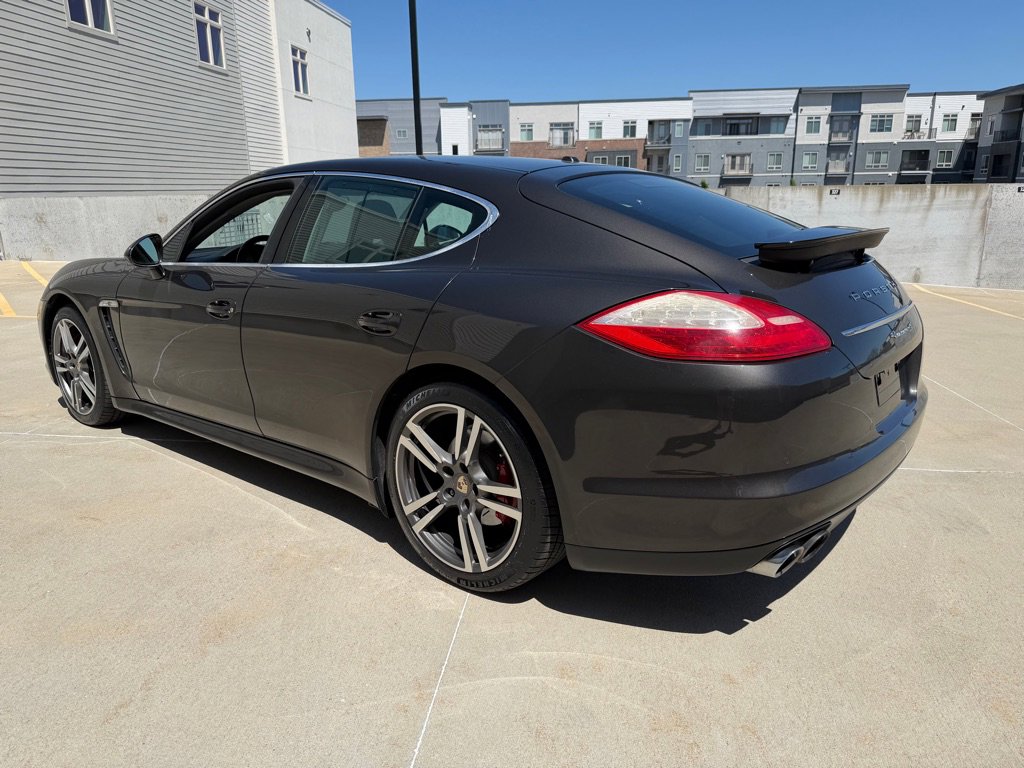 Used 2012 Porsche Panamera S RWD image 3