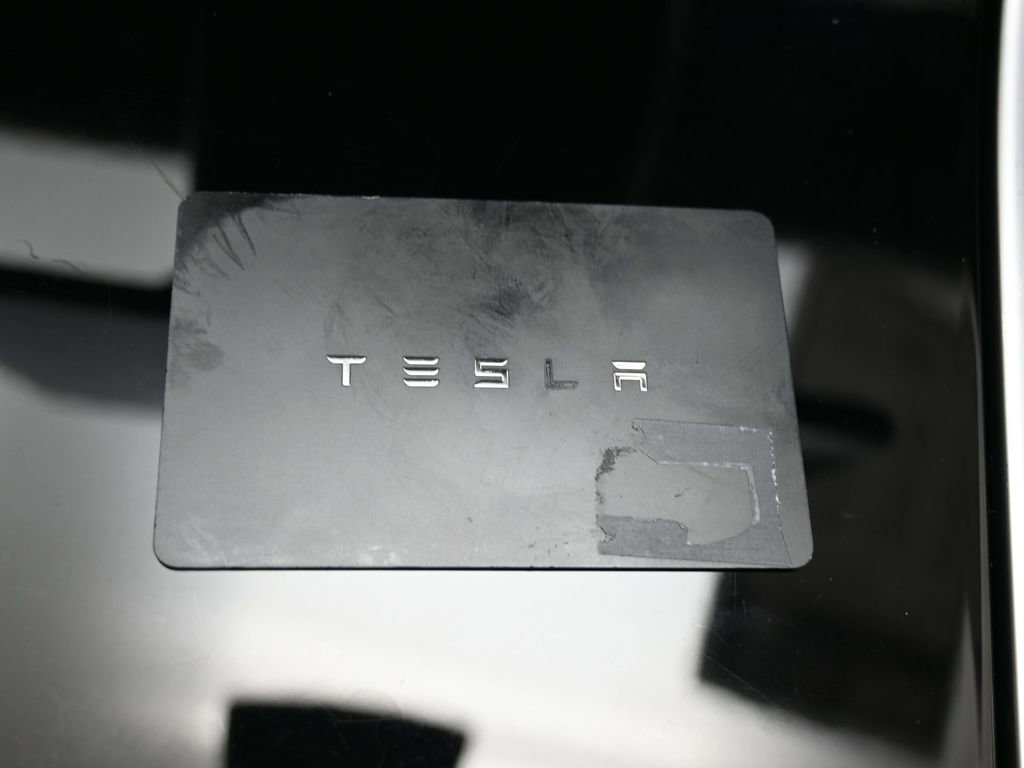 Used 2018 Tesla Model 3 Long Range image 33