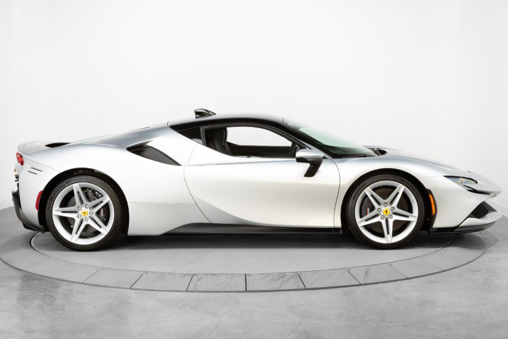 Certified 2021 Ferrari SF90 Stradale image 8