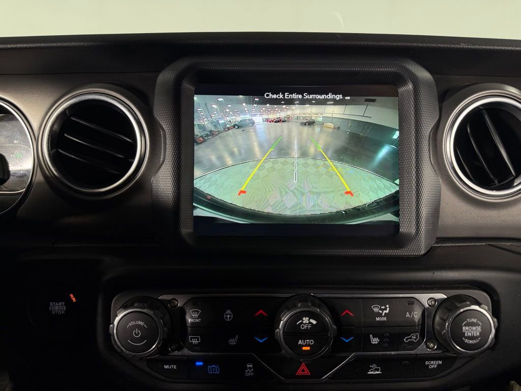 Certified 2023 Jeep Wrangler Unlimited Rubicon 4xe w/ Cold Weather Group image 16