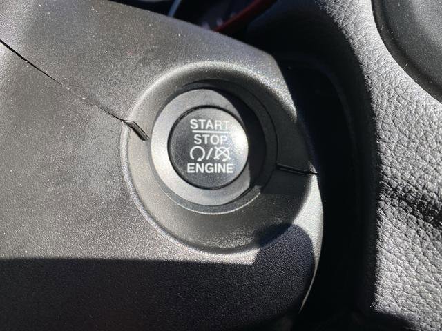 Used 2019 Jeep Compass Trailhawk image 30