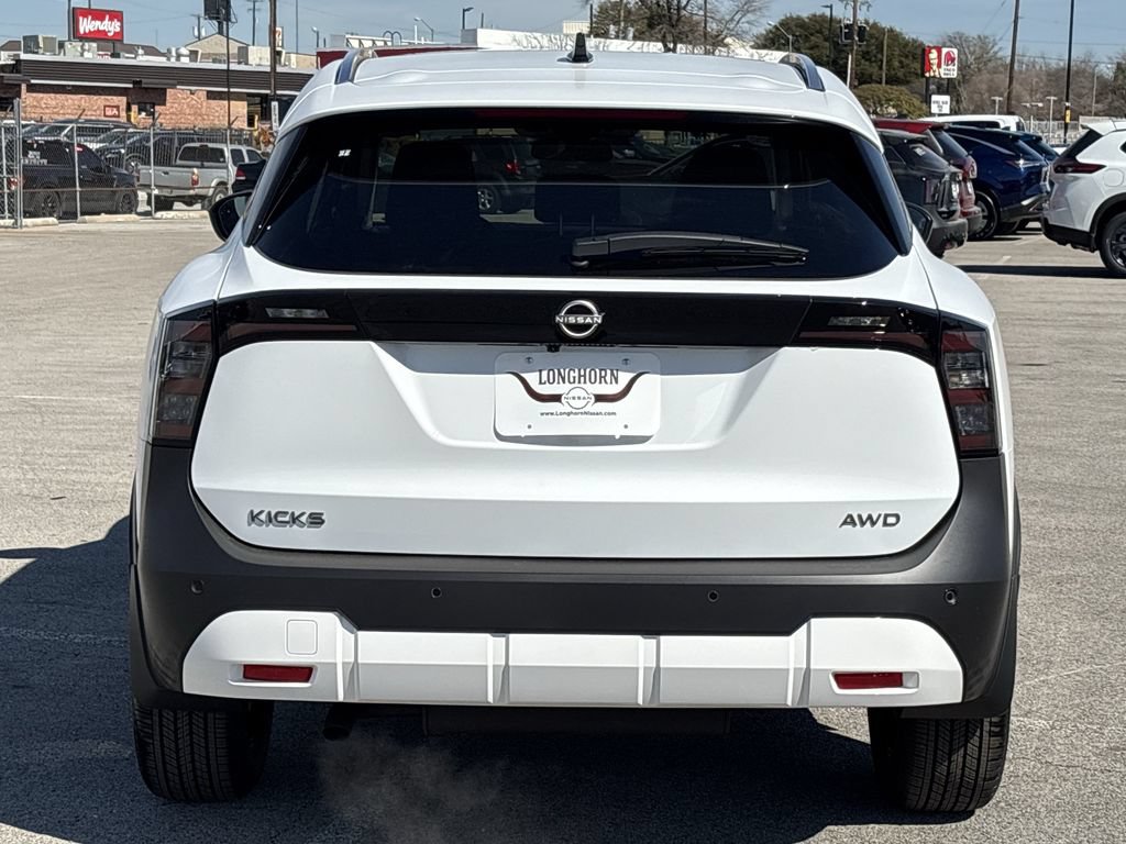 New 2026 Nissan Kicks SV w/ SV Premium Package AWD/4WD image 4