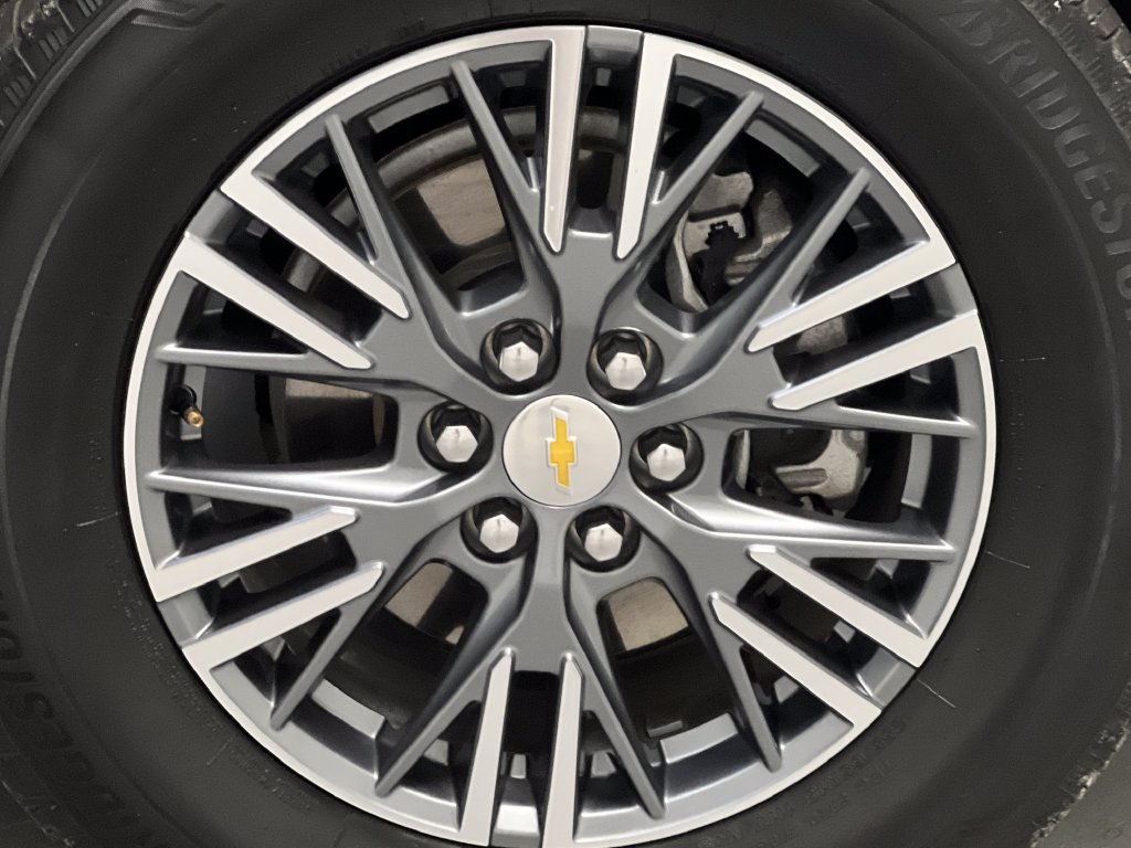 Used 2024 Chevrolet Traverse LT FWD image 78