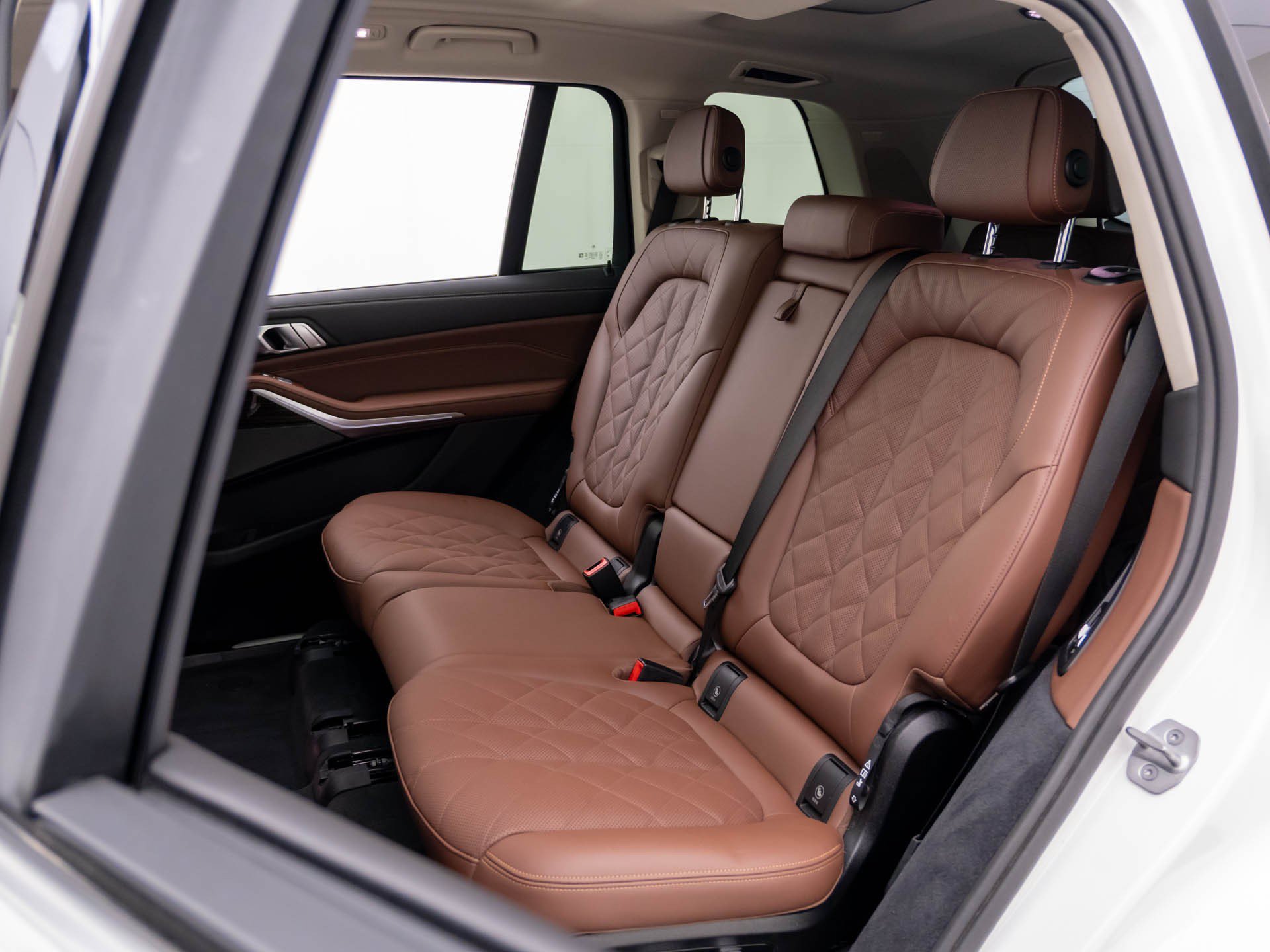 Certified 2026 BMW X7 xDrive40i AWD/4WD image 17