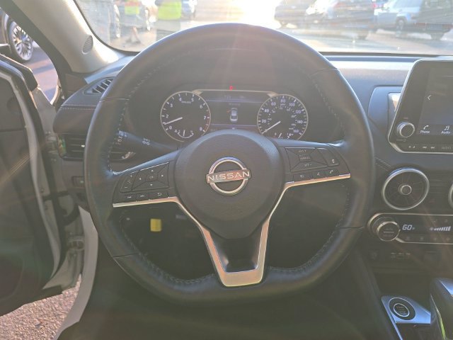 Used 2025 Nissan Sentra SV w/ All-Weather Package FWD image 4