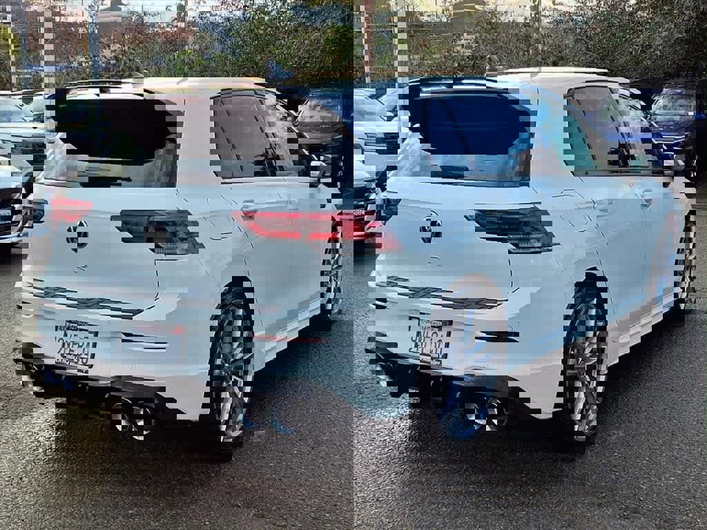 Used 2024 Volkswagen Golf R image 4