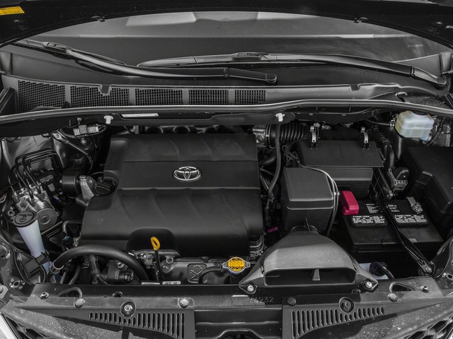 Used 2016 Toyota Sienna SE w/ SE Preferred Package image 13