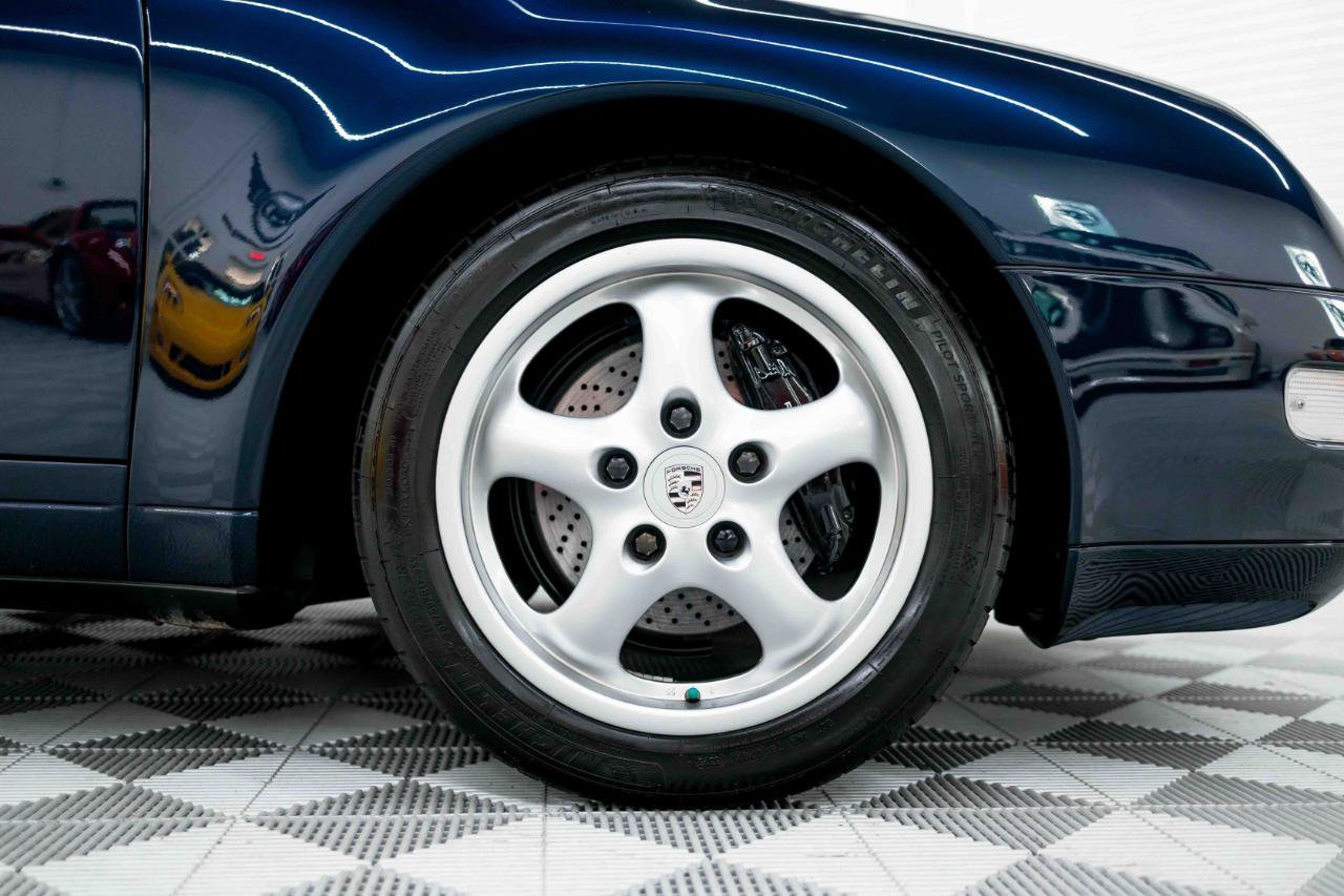 Used 1995 Porsche 911 GT3 RS image 32