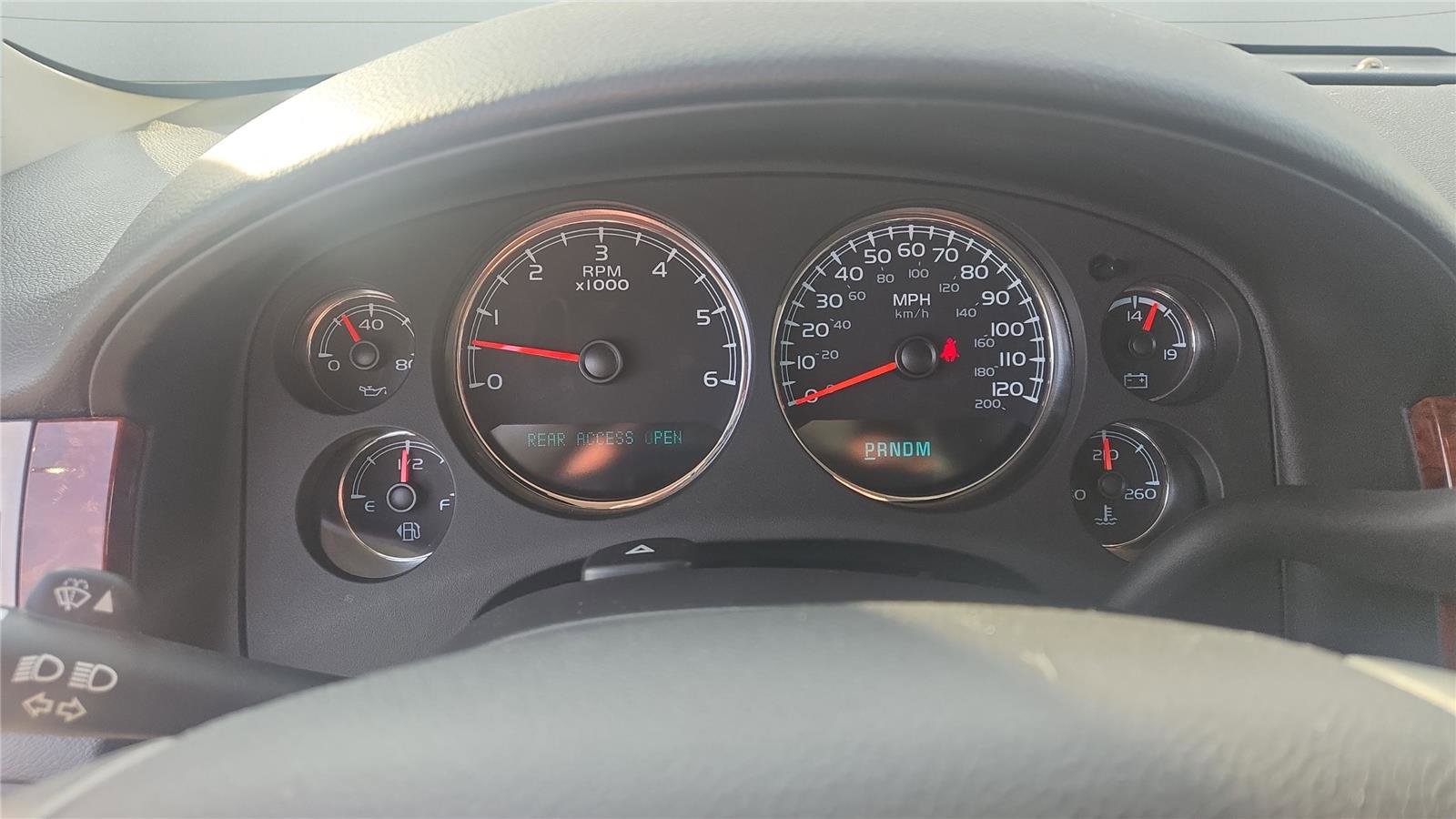 Used 2012 GMC Yukon SLT w/ Regional Value Package image 10