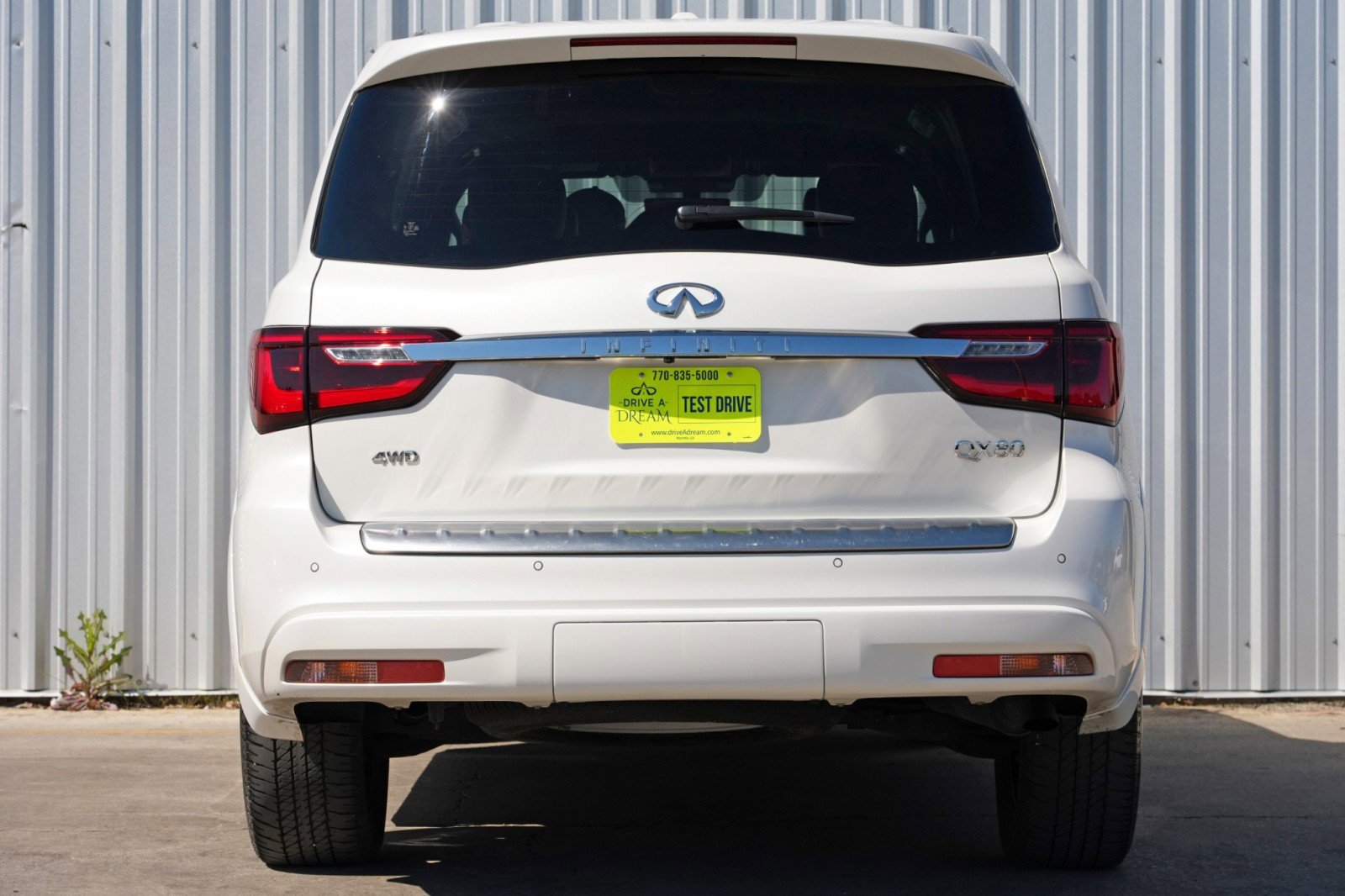 Used 2023 INFINITI QX80 Sensory w/ Cargo Package image 11