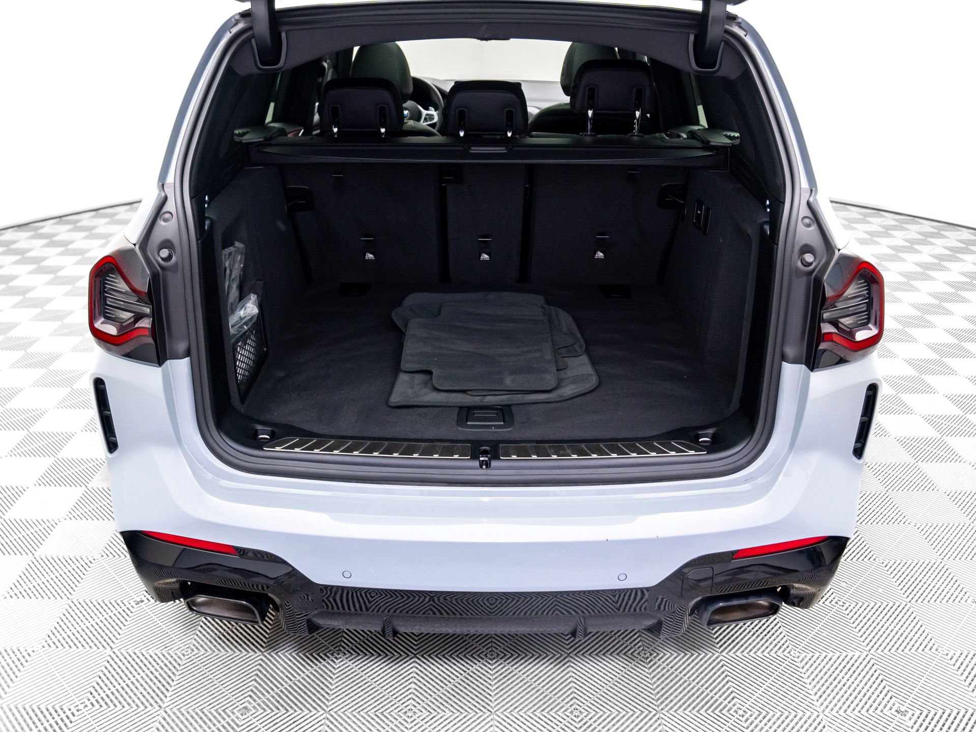 Certified 2023 BMW X3 xDrive30i w/ M Sport Package image 33