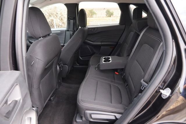 Certified 2025 Ford Escape Active AWD/4WD image 9