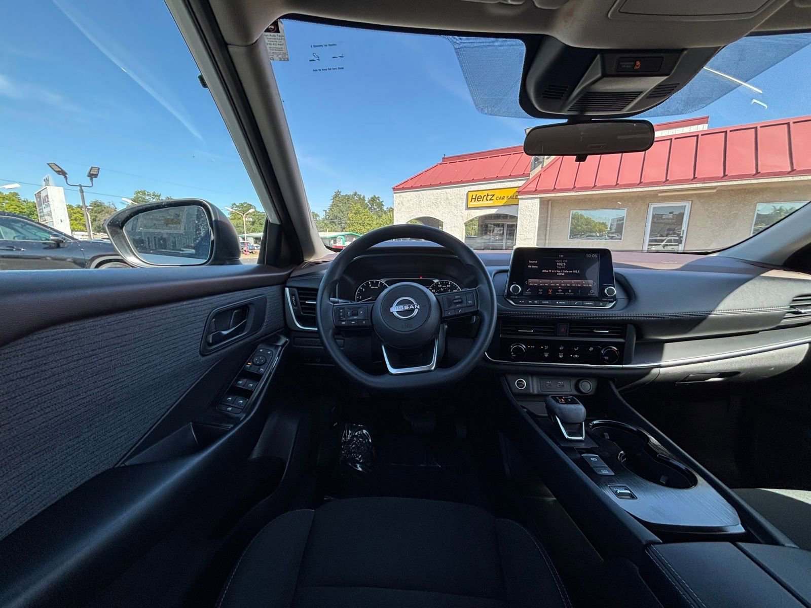 Used 2023 Nissan Rogue S FWD image 34