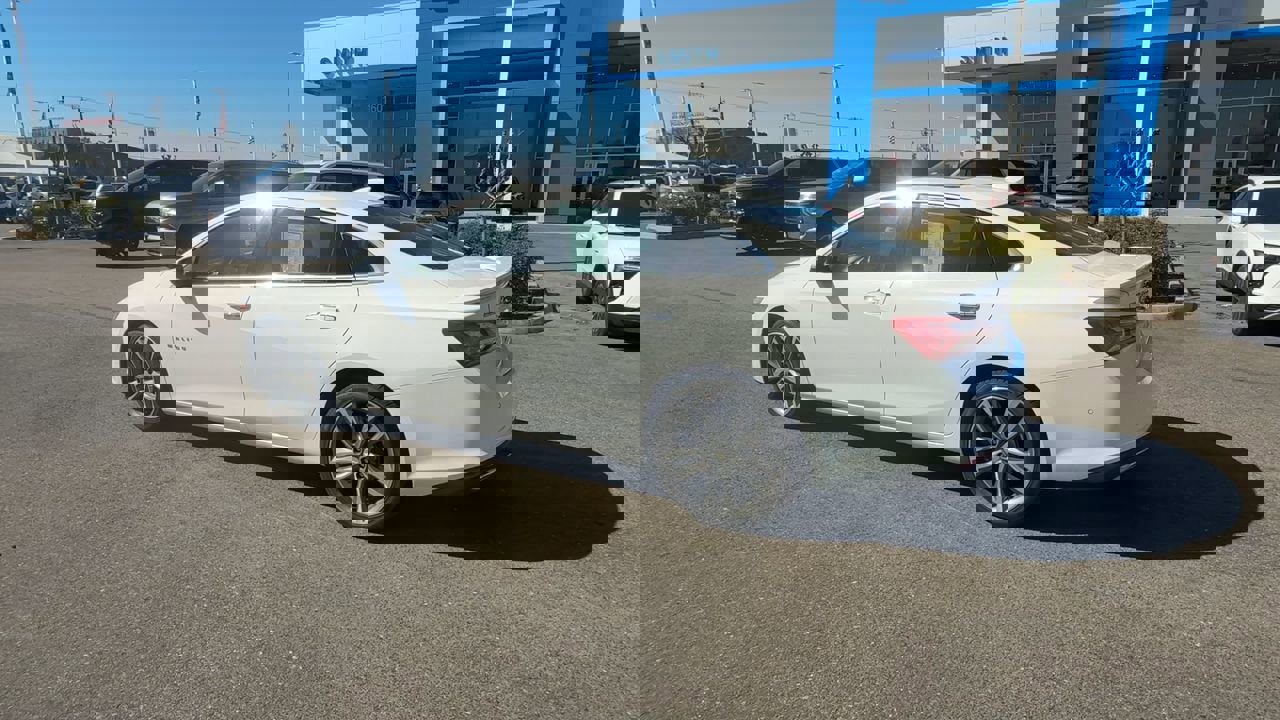 Used 2021 Chevrolet Malibu Premier image 5