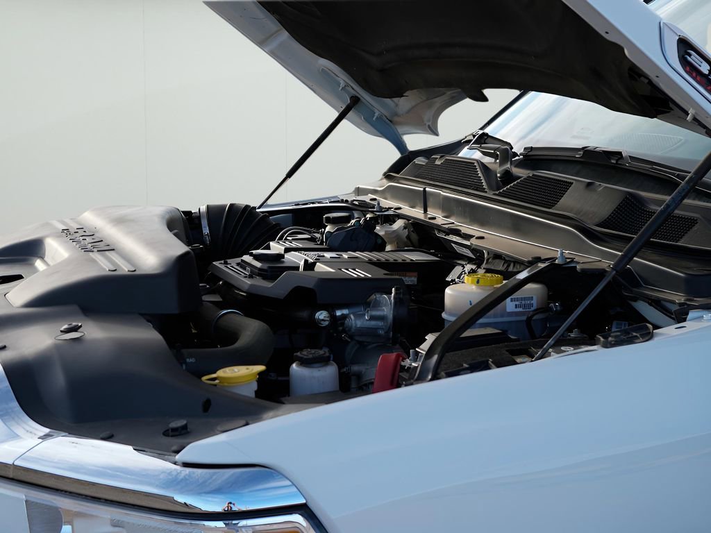 Used 2024 RAM 3500 Big Horn image 7