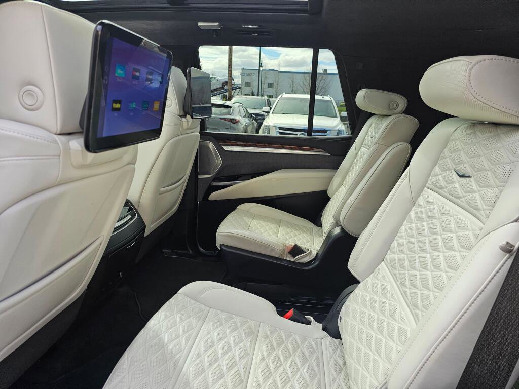 Certified 2025 Cadillac Escalade Sport Platinum image 20