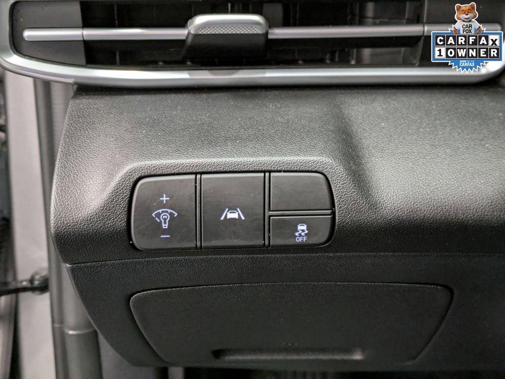 Used 2023 Hyundai Elantra SEL w/ Convenience Package image 22
