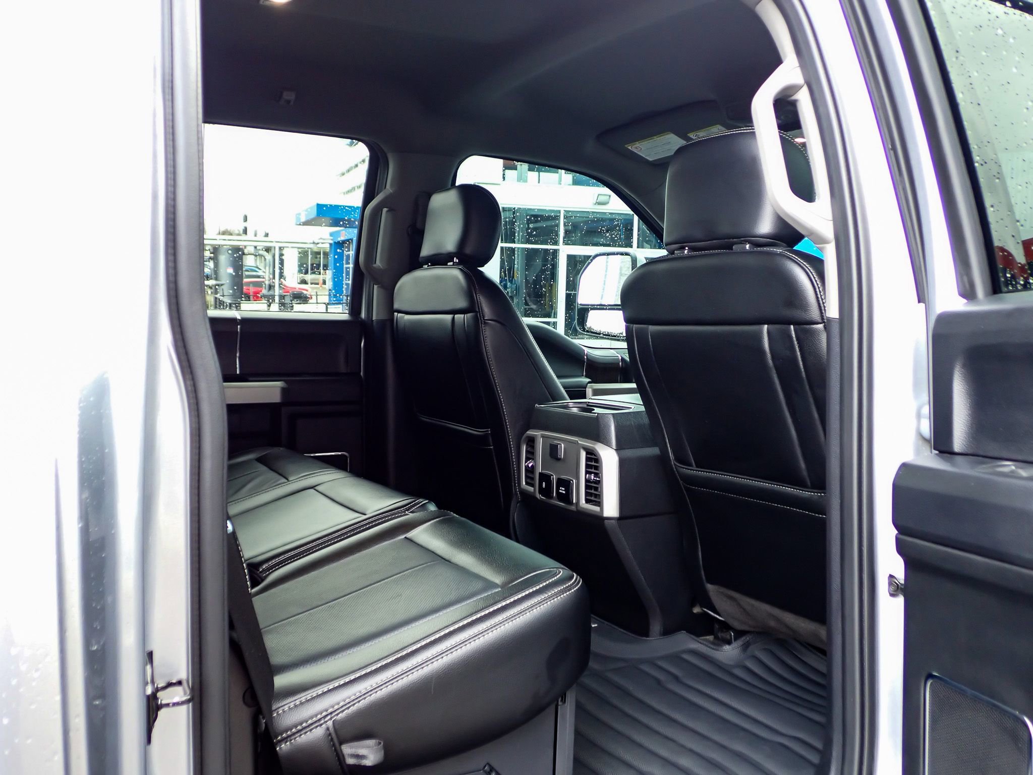 Used 2021 Ford F250 Lariat w/ Tremor Off-Road Package image 24