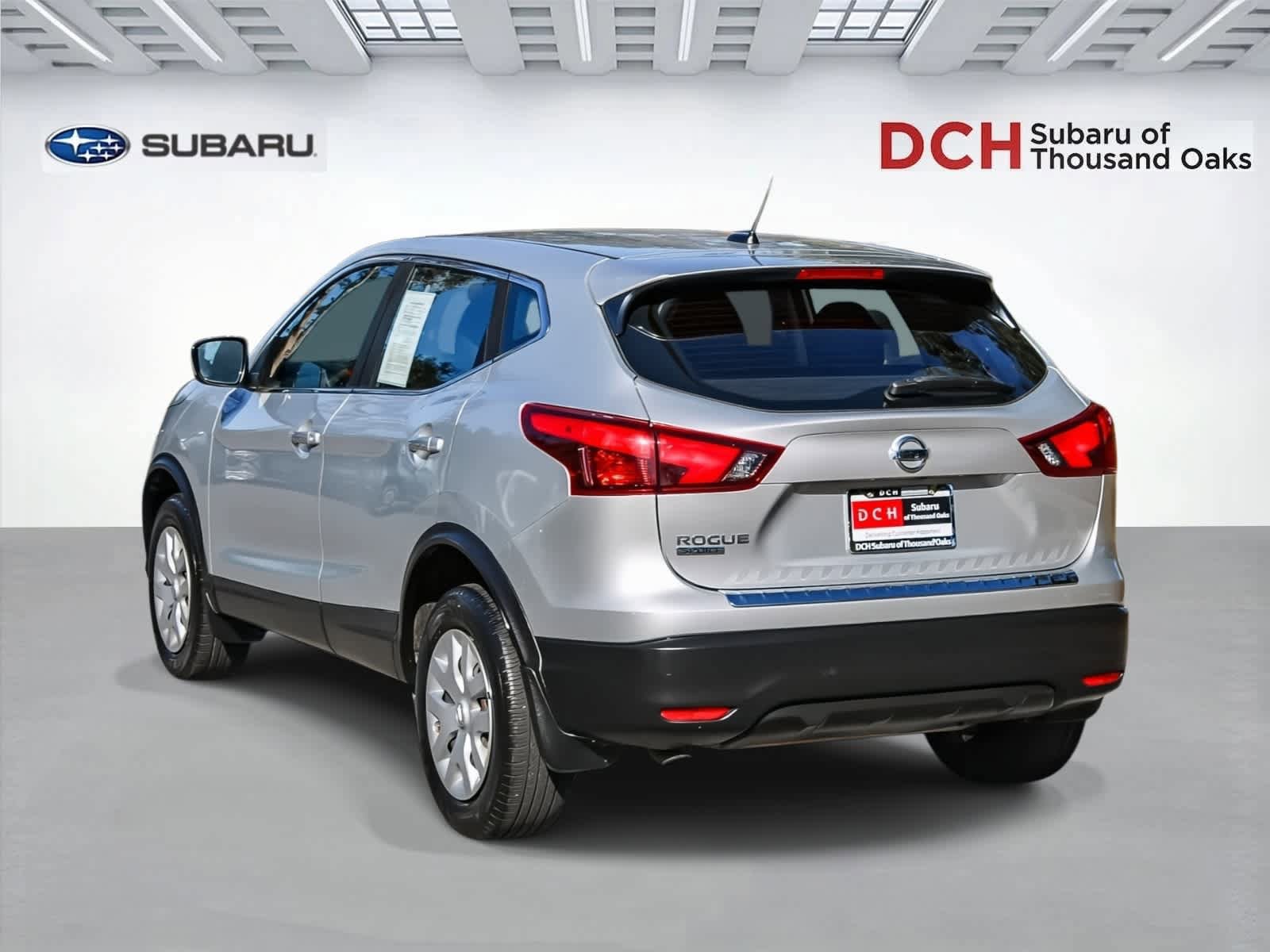 Used 2018 Nissan Rogue Sport S FWD image 6