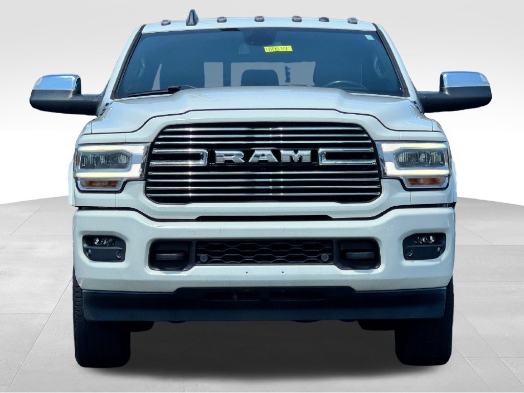 Used 2022 RAM 3500 Laramie AWD/4WD image 2