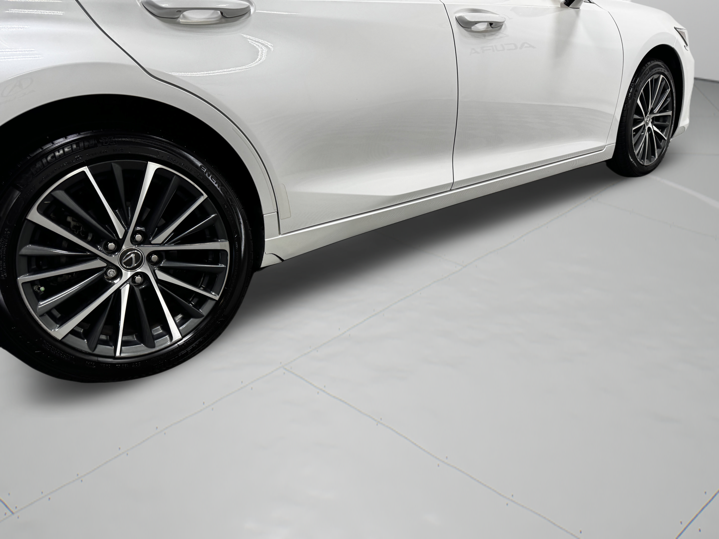 Used 2022 Lexus ES 350 w/ Premium Package FWD image 41