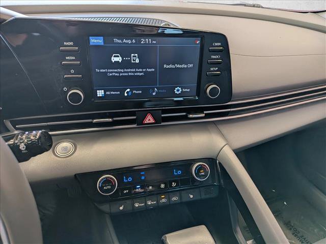 Used 2021 Hyundai Elantra SEL w/ Convenience Package FWD image 19