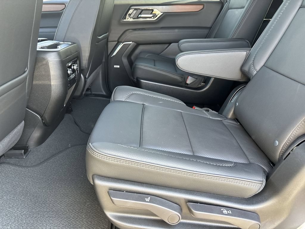 New 2026 GMC Yukon XL Denali AWD/4WD image 25