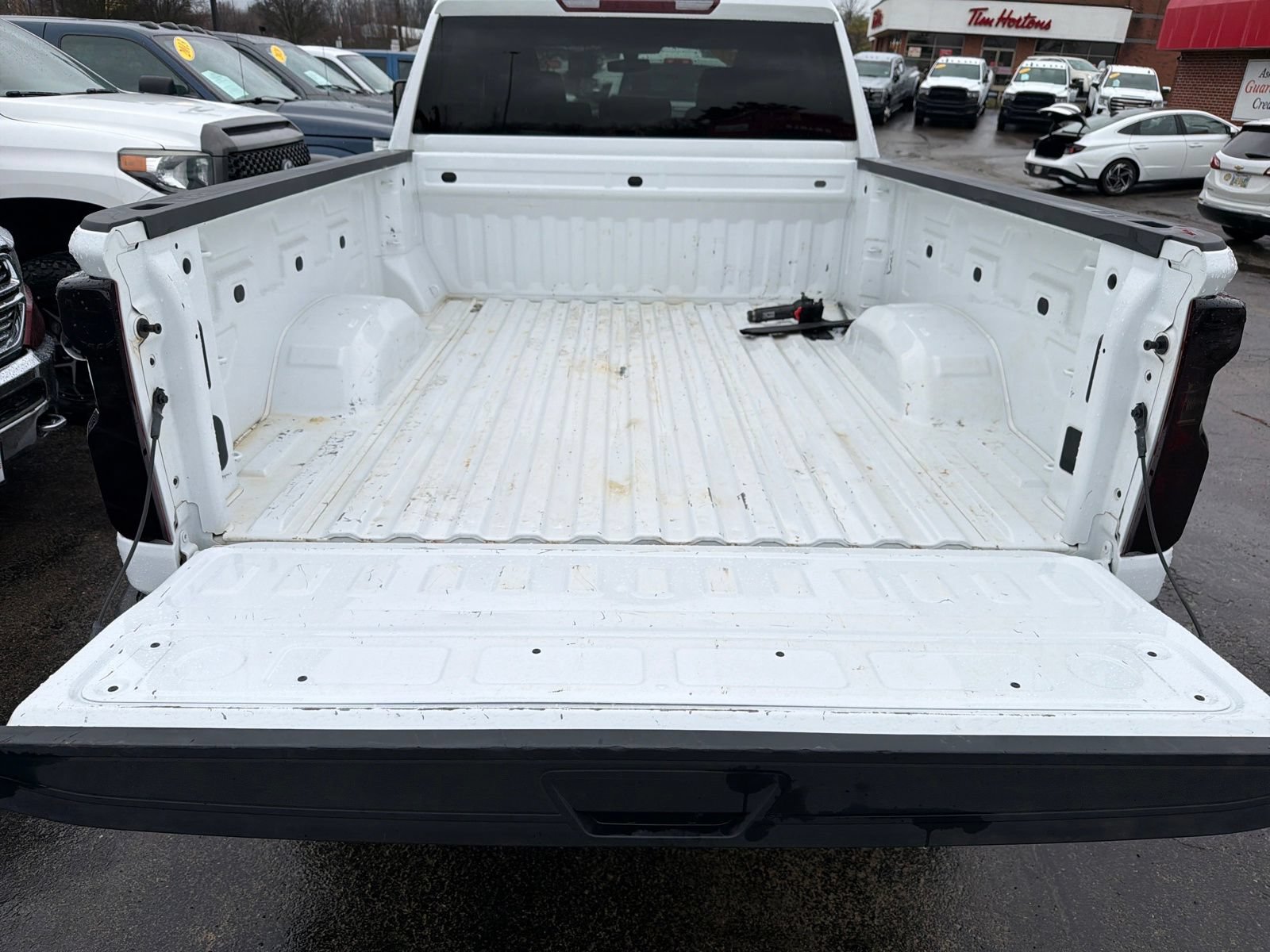 Used 2022 Chevrolet Silverado 2500 Custom w/ Custom Convenience Package AWD/4WD image 29