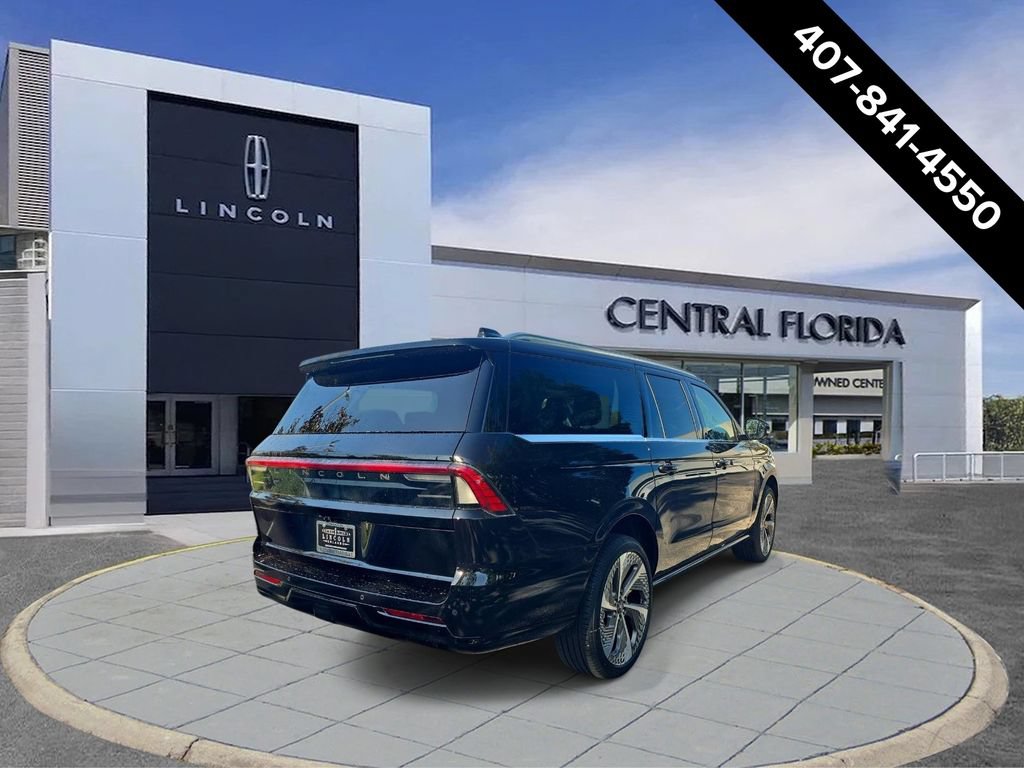 New 2027 Lincoln Navigator L Black Label AWD/4WD image 3