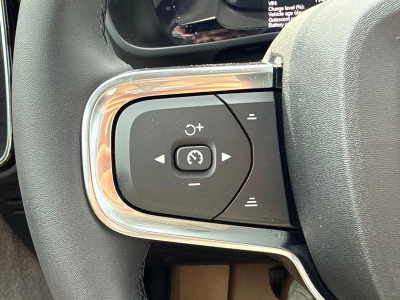New 2026 Volvo XC40 B5 Plus w/ Protection Package Premier AWD/4WD image 12