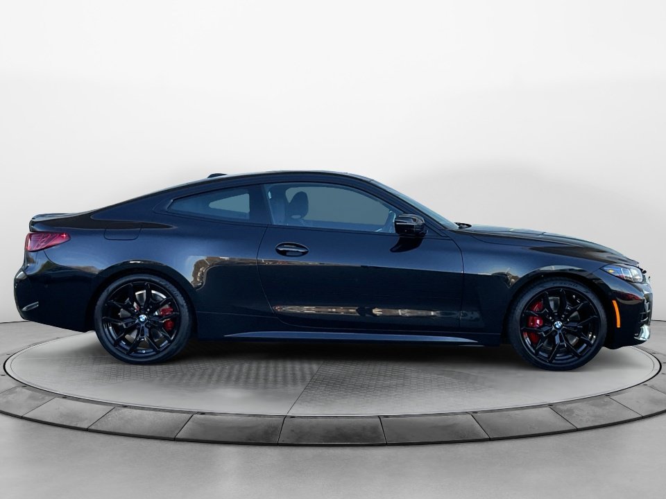 Certified 2026 BMW 430i Coupe w/ M Sport Package RWD image 7